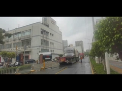 Pengiriman dan pemuatan lemari tua